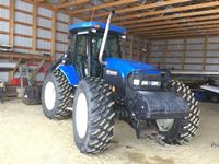 2002 New Holland TV-140 4WD Tractor 