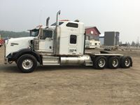    2009 Kenworth T-800 Tri Drive Highway Tractor