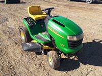 2013 L100 John Deere Lawn Tractor