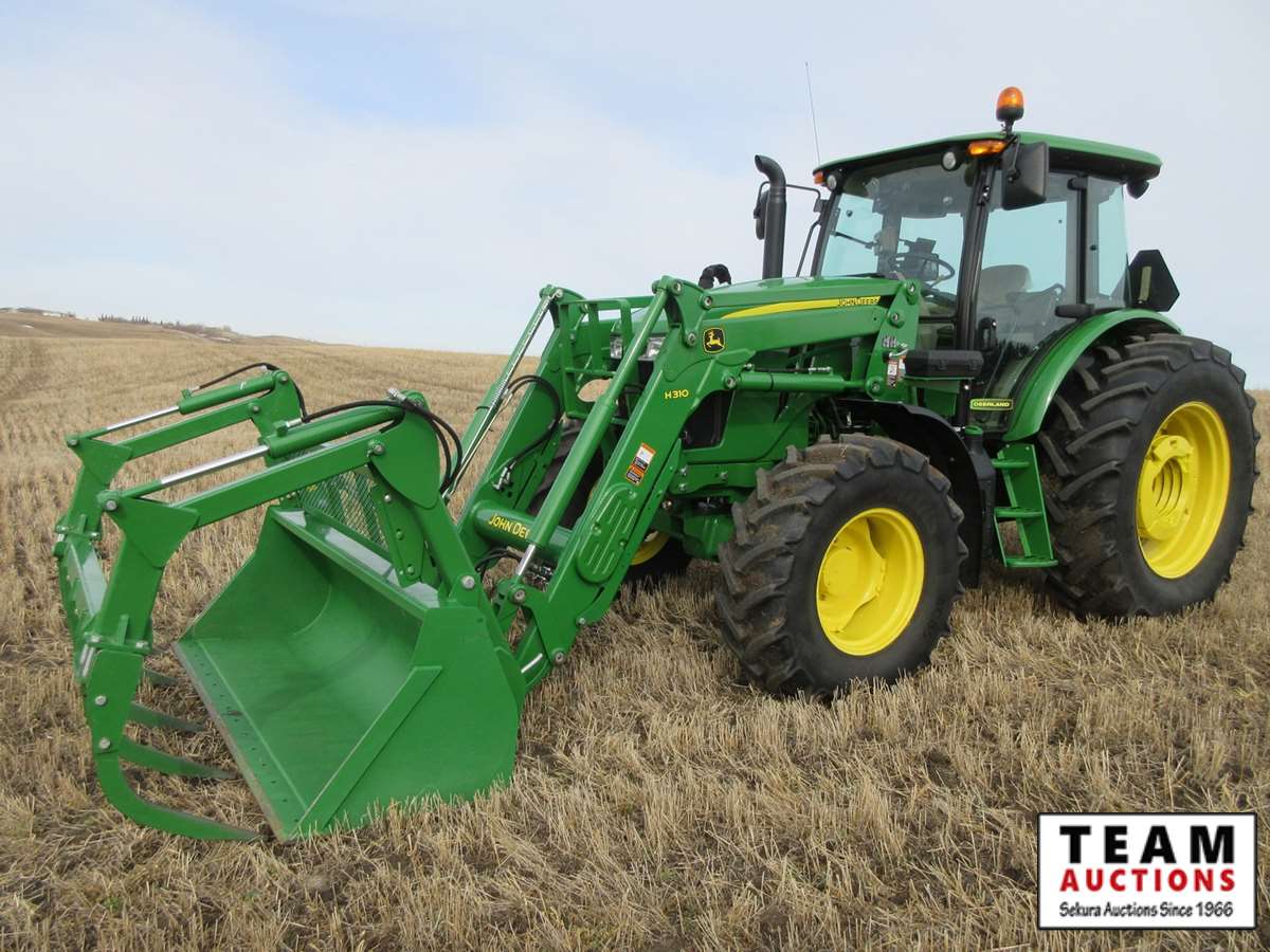 2016-john-deere-6135e-mfwd-loader-tractor-19r-team-auctions