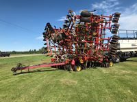 2002 Bourgault 5710 64 ft Air Drill