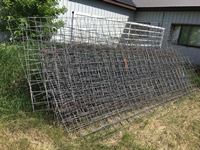    (25)+/- 16" Wire Mesh Fence Panels