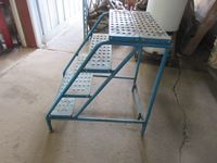    4 Step Utility Stand (blue)
