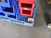    Qty of Poly Parts Bins on Pallet