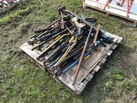    Pallet of Miscellaneous Pipe Stands