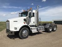 2013 Kenworth T800 T/A Day Cab Truck Tractor