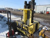    Hyster Electric Forklift