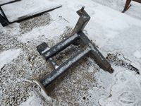    3 Point Hitch (set up to move 5th wheel trailers)