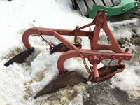    2 Bottom 3 Pt Hitch Plow c/w Coulters