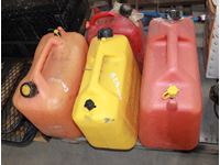    (4) Fuel Containers