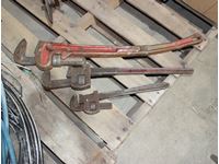    (3) Pipe Wrenches