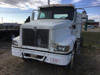 2000 International 9200 Day Cab T/A Highway Tractor