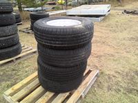    (4) 235/75R15 Tires & Aluminum Rims