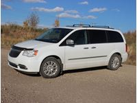 2014 Chrysler Limited Town and Country Van