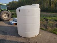    1000 Gallon Poly Water Tank