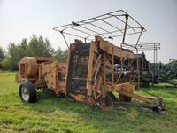 1990 Logan HB8D12 Potato 2 Row Harvester