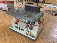  Ridgid EB4424 Belt Sander