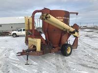  New Holland 357 Grinder Mixer