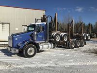 2014 Kenworth T800 Tri Drive Day Cab Log Truck w/ 2010 Arctic QD-32 Quad Axle Log Trailer