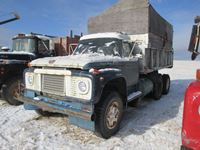  Ford 850 T/A Gravel Truck (non runner)