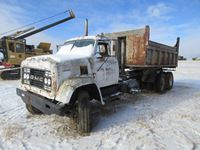  GMC  T/A Gravel Truck (for parts)