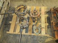    (4) Pipe Line Up Clamps