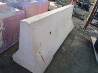    Large Cement Barrier Blocks