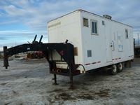 1997 Roughneck Manufacturing  20 T/A 5th Wheel Doghouse Mobile Work Shop