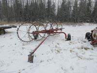  Inland  5 Wheel Hay Rake