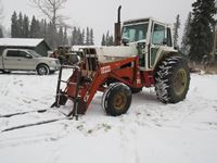  CASE 1070 2WD Loader Tractor