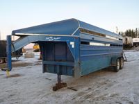1997 Lift off  20 T/A Goose Neck Stock Trailer