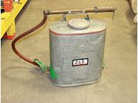    Back Pack Water Tank