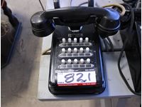    Desk Top Push Button Telephone