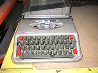    Empire Aristocart Typewriter