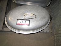    (5) Roaster Pans With Lids