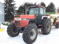 1986 Case International 2096 MFWD Loader Tractor