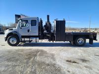 2006 Freightliner Business Class M2 S/A Extended Cab Picker Truck