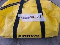    Bag with 3 Point Harness