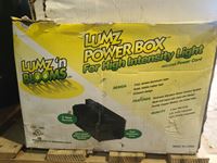    Lumz Power Box