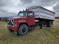 1979 International 1954 S/A Grain Truck