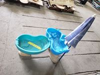    Kids Water Table With Umbrella