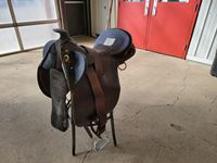  Australian Saddle Co. Ringer 18" seat, authentic Colin Dangguard stock saddle.
