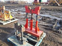    (2) Large Pipe Stands