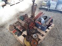    Pallet of Antique Jack & Misc Sizes of Pulleys
