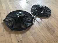    (2) 24 V Auxiliary Cooling Fans