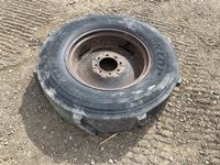  Dunlop  11r24.5 Pivot Tire W/ Rim