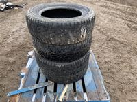    (4) 245/65R17 Tires
