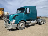 2006 Volvo D16 T/A Sleeper Truck Tractor