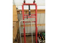    Quad or Garden Tractor Lift
