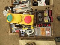    Pallet of Lights & Electrical Parts